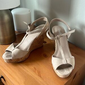 Platform Wedge - Beige